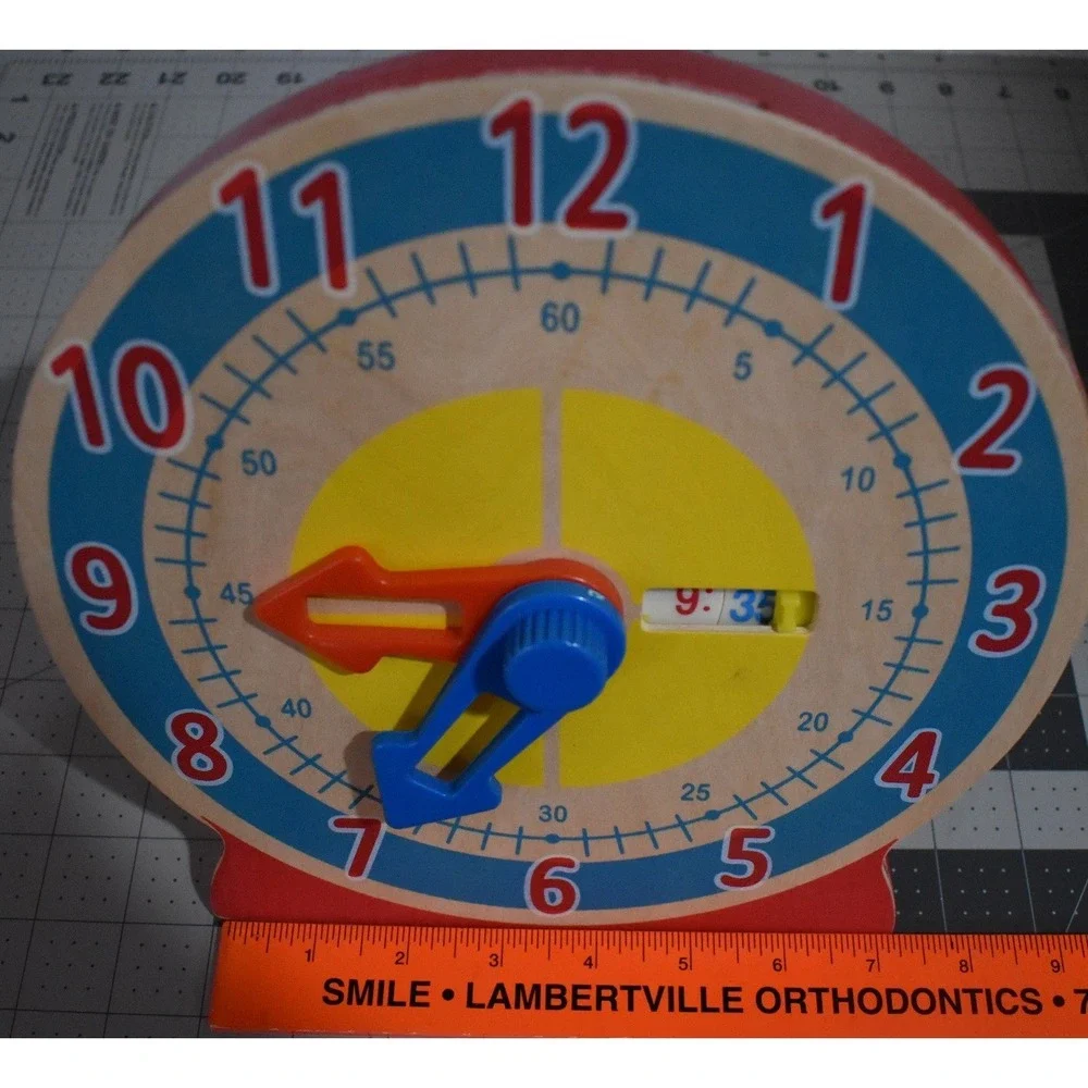 Melissa & Doug Turn & Tell Wooden Educational Learning Clock Toy 4284 Classic